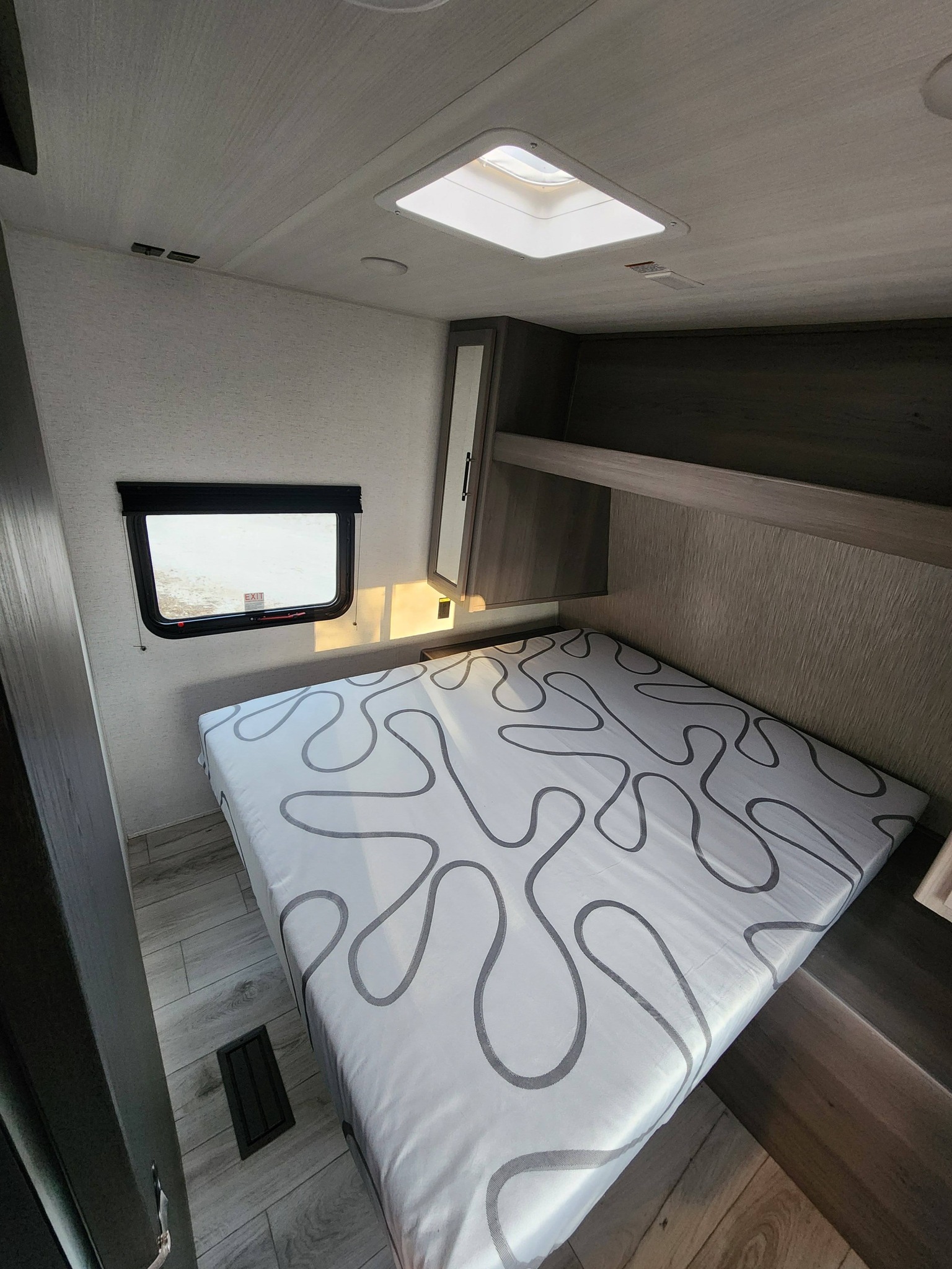 700 W Rogers St lot 3 Clinton 2.jpg